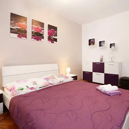 Luxury House With Pool Trogir