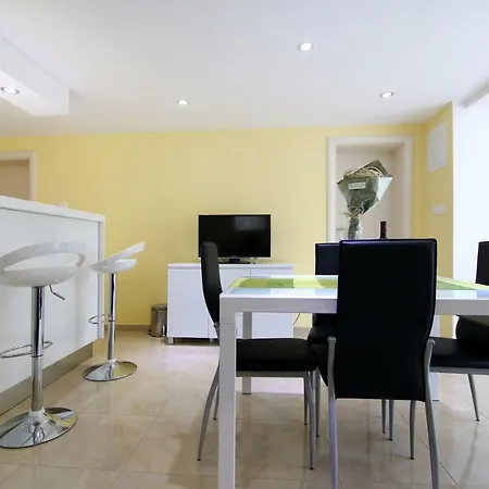 Nyaraló Luxury House With Pool *