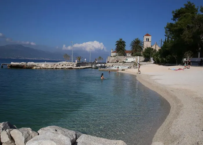 Luxury House With Pool Hébergement de vacances Trogir